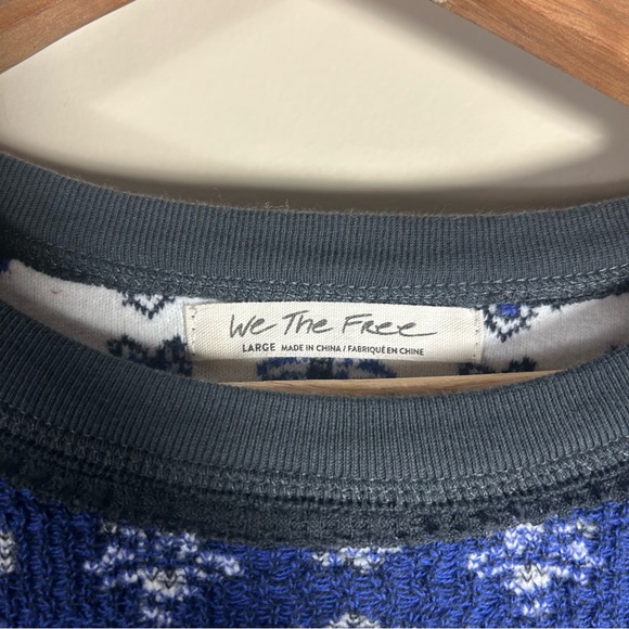 Free People We The Free Stevie Blue Motif Layering Knit Sweater Size Large - Picture 4 of 9